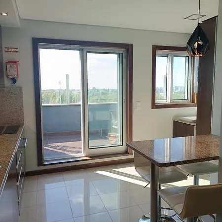 Sunset Terrace With Ac & Free Park Porto